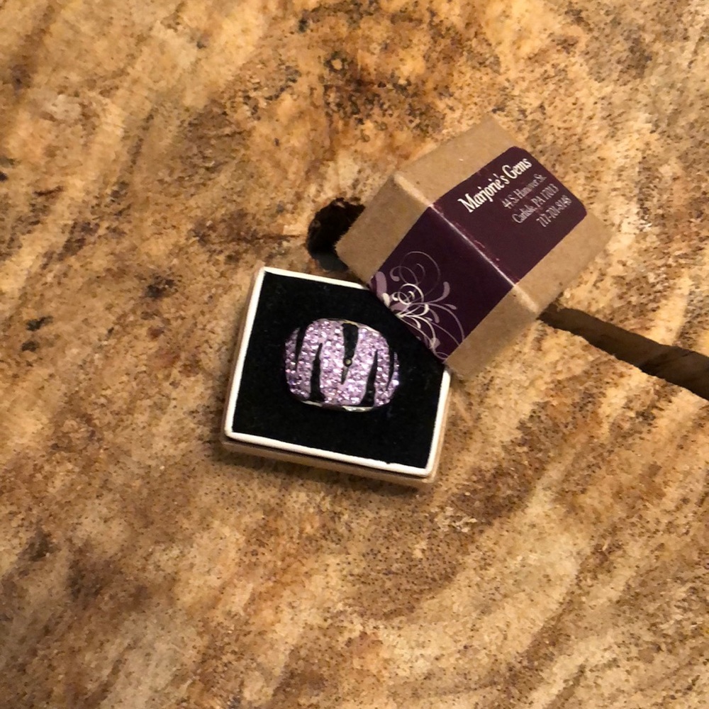Zebra print gem ring